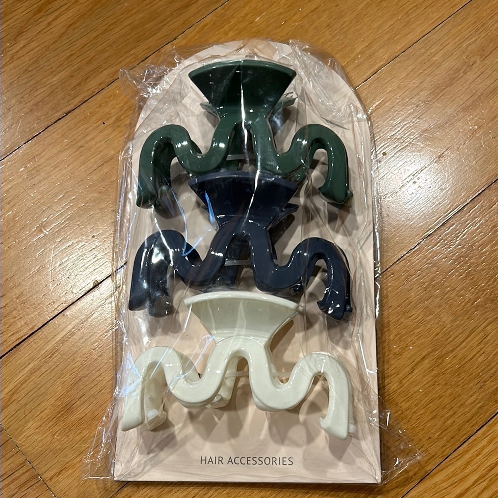 Ettika Green and Blue Hair Accessories